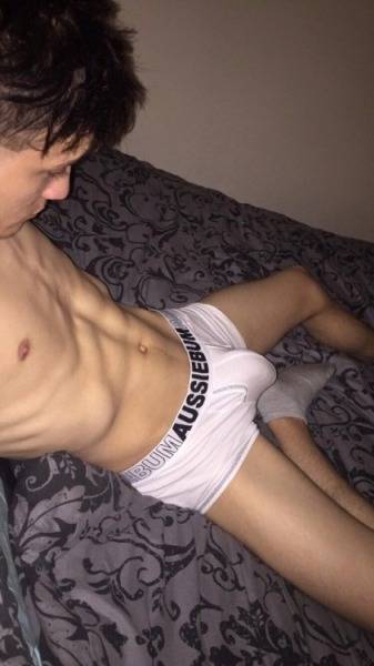 Your favorite twink bulge photo